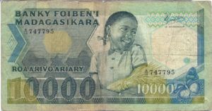 Madagascar, 2000/10000 Ariary/Franc, P70b