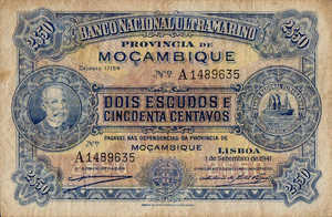 Mozambique, 2 1/2 Escudo, P82 Sign.3